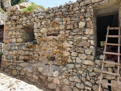 Fotografije prije restauracije Ganića kule – bočna strana